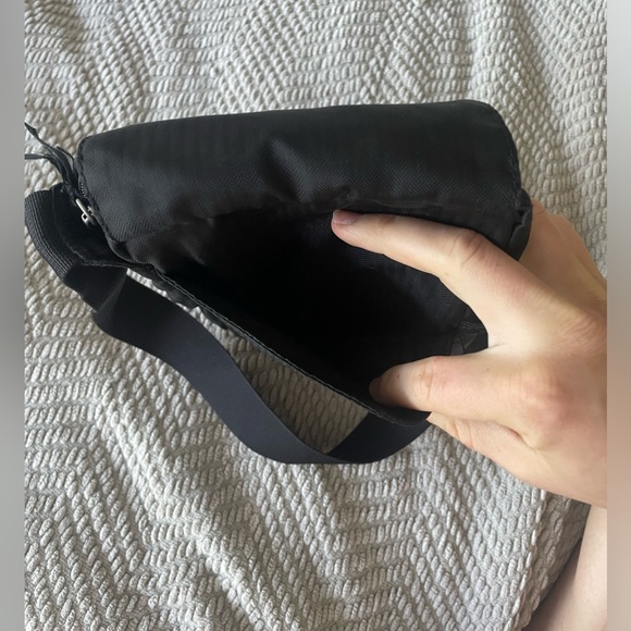 MEC cross body bag - Picture 5 of 7